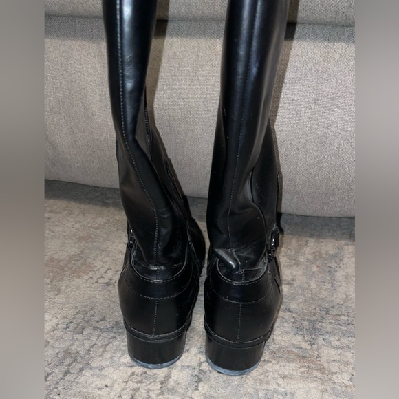 Bandolino boots size 9 - Picture 3 of 3